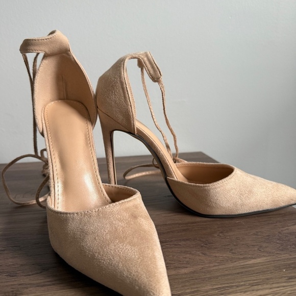 Tie Leg Design Faux Suede Strappy Pumps | Size 8 | Apricot | Never Worn - Picture 6 of 7